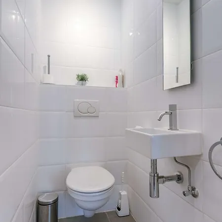 With Lateral Sea View & Private Parking Апартаменты